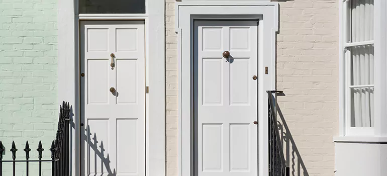 Mirror Closet Door Repair in Levis, Quebec