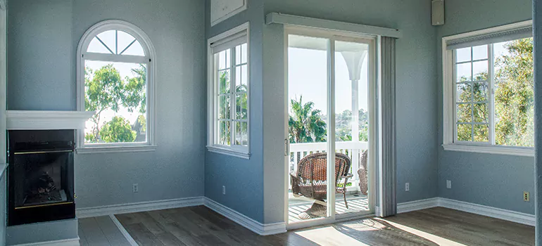 Glass Door Repair in Levis, QC