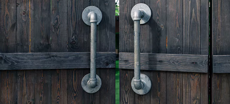 Pull Handle Installation in Levis, Quebec