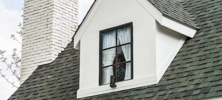 Roof Window Repair in Levis, QC