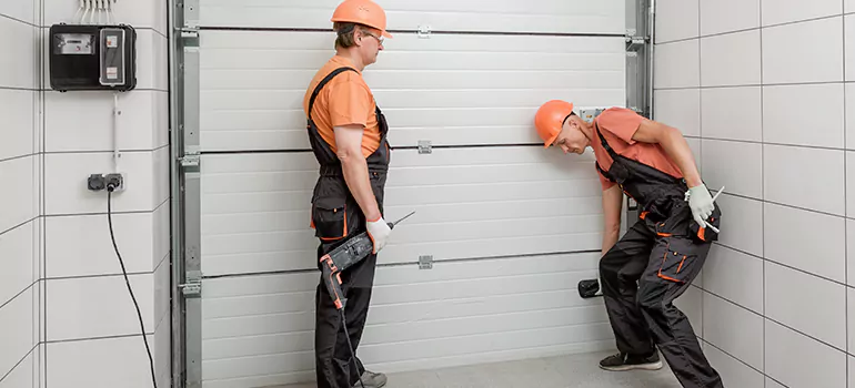 Secure Garage Door Repair in Levis, QC