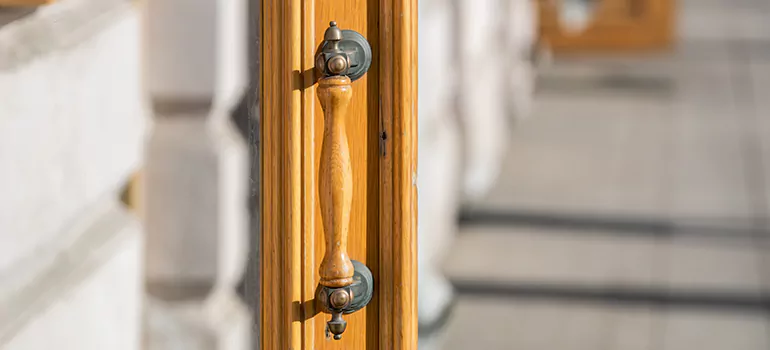 Wooden Pull Bar Installation in Levis, Quebec